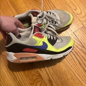 Nike Lightweight Trainers in Grey, Neon Yellow & Red